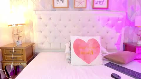 Rebeca Whatsson online show from 01.14.26