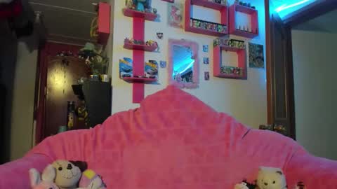 Rebecca online show from 03.15.26