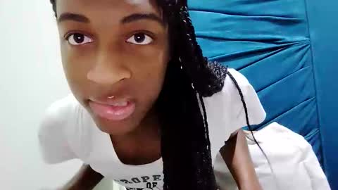 Tu mami Rebecca online show from 05.11.26