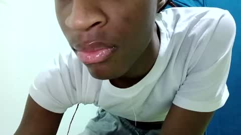 Tu mami Rebecca online show from 06.12.26