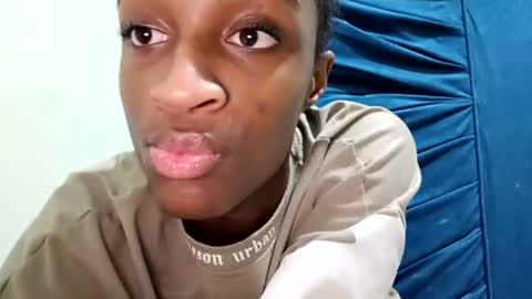 Tu mami Rebecca online show from 07.03.26