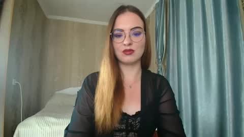 Rebecca online show from 09.11.25