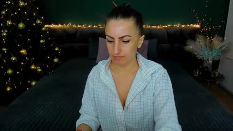rebecca_diamonds online show from 01.02.25