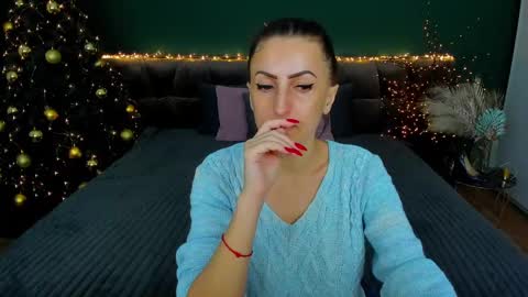 rebecca_diamonds online show from 01.06.25
