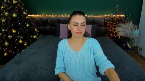 rebecca_diamonds online show from 01.06.25