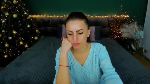 rebecca_diamonds online show from 01.06.25