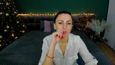 rebecca_diamonds online show from 01.09.25