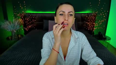 rebecca_diamonds online show from 01.29.25