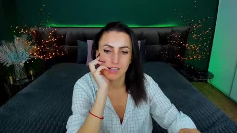 rebecca_diamonds online show from 03.02.25