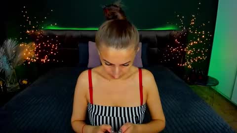 rebecca_diamonds online show from 09.30.25