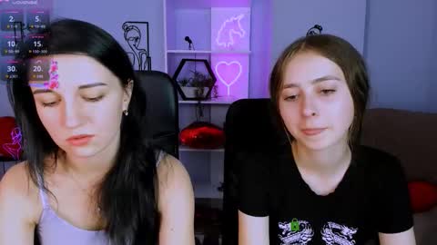 Snapshot of rebecca_smile_ chatting on 10.04.25 rebecca_smile_ online show from 10.04.25