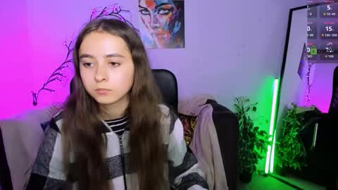 Snapshot of rebecca_smile_ chatting on 10.10.25 rebecca_smile_ online show from 10.10.25