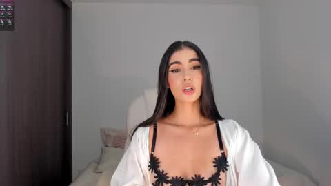 Rebecca online show from 02.12.25