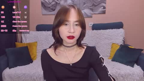 RebeccaWind online show from 10.10.25