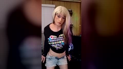 rebeckaloves online show from 07.06.26