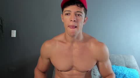 twitter REECET26 instagram RECCETAYLOR online show from 01.10.25