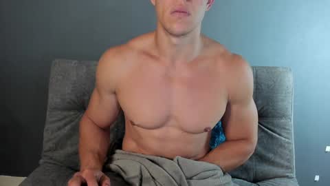 twitter REECET26 instagram RECCETAYLOR online show from 01.25.25