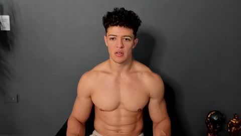 twitter REECET26 instagram RECCETAYLOR online show from 02.23.25