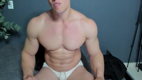 twitter REECET26 instagram RECCETAYLOR online show from 02.04.26