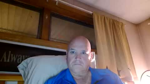 Snapshot of recman15 chatting on 10.12.25 Mtn. Man online show from 10.12.25