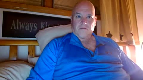 Snapshot of recman15 chatting on 10.19.25 Mtn. Man online show from 10.19.25