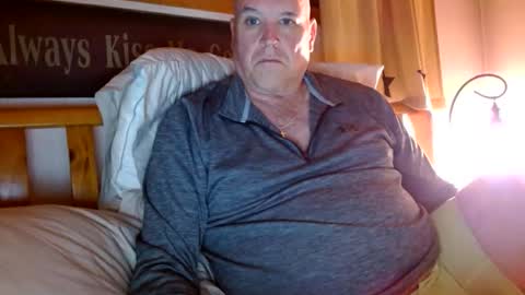 Snapshot of recman15 chatting on 10.25.25 Mtn. Man online show from 10.25.25