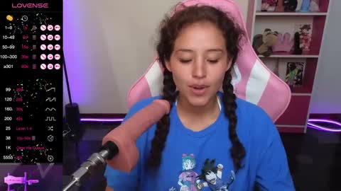 Snapshot of red_barbiedoll chatting on 03.08.25 Barbie -----  online show from 03.08.25