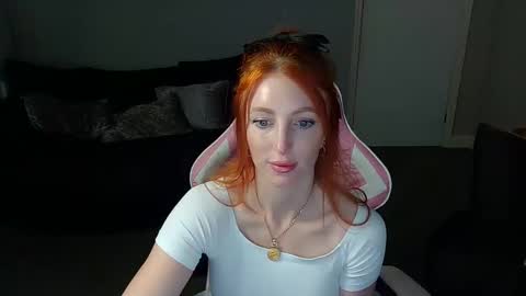 Red -  online show from 12.03.24