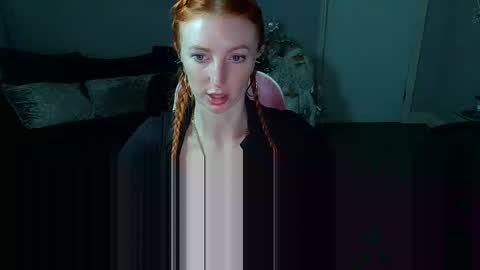 Red -  online show from 12.17.24
