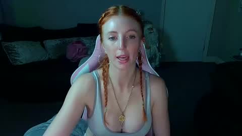 Red -  online show from 12.17.24