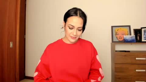 red_flower203 online show from 12.22.24