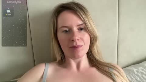 Rosie online show from 02.04.25