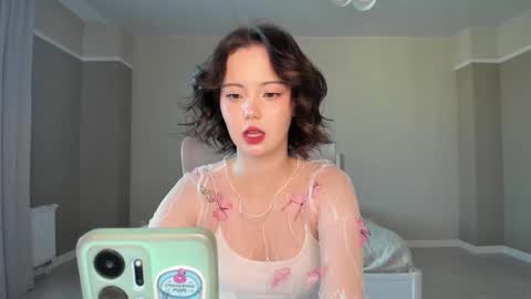 Snapshot of red_mok chatting on 09.20.25 Neta online show from 09.20.25