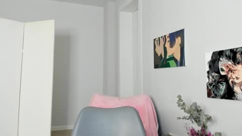 Snapshot of red_mok chatting on 10.16.25 Neta online show from 10.16.25