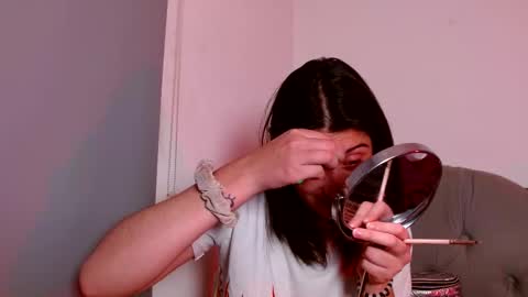 IG   OF red moonn online show from 12.03.25