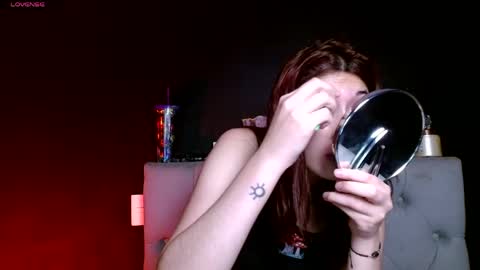 IG   OF red moonn online show from 04.21.26