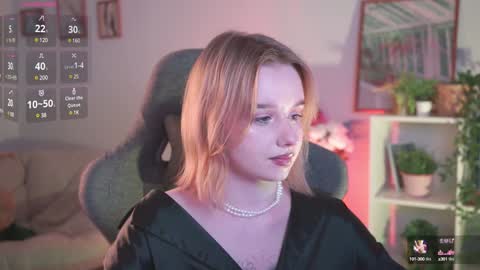 QUEEN OF EVIL online show from 12.16.24
