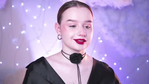 QUEEN OF EVIL online show from 12.19.24