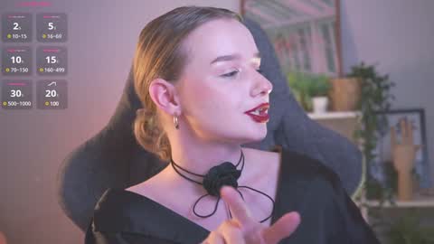 QUEEN OF EVIL online show from 12.20.24