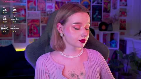 QUEEN OF EVIL online show from 12.20.24