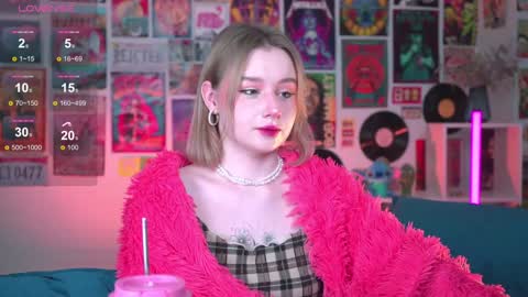 QUEEN OF EVIL online show from 12.27.24