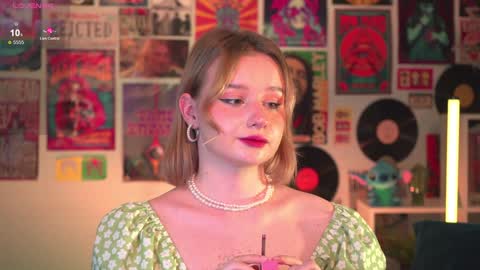 QUEEN OF EVIL online show from 12.29.24