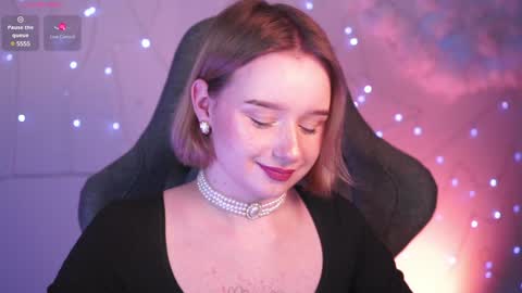 QUEEN OF EVIL online show from 02.02.25