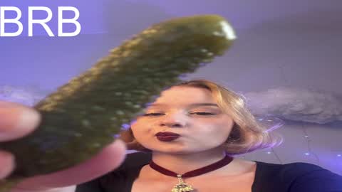 QUEEN OF EVIL online show from 02.05.25