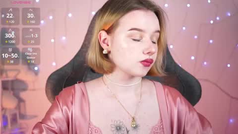 QUEEN OF EVIL online show from 02.25.25