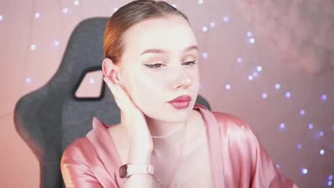 QUEEN OF EVIL online show from 02.26.25
