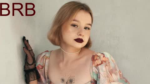 QUEEN OF EVIL online show from 03.04.25