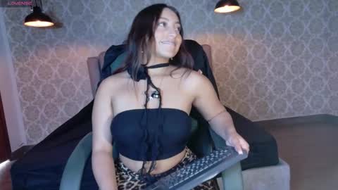 Scarlet online show from 02.23.26