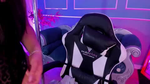     online show from 02.10.26