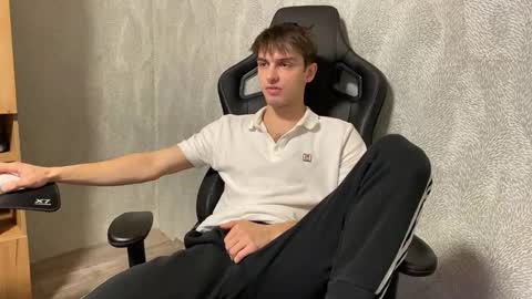 redbullshine online show from 10.11.25